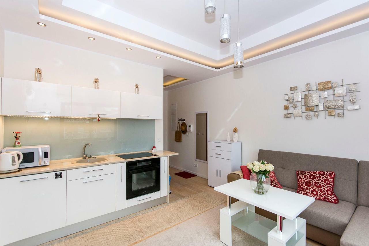 Ascot - Neptun Park By Oneapartments Danzica Esterno foto