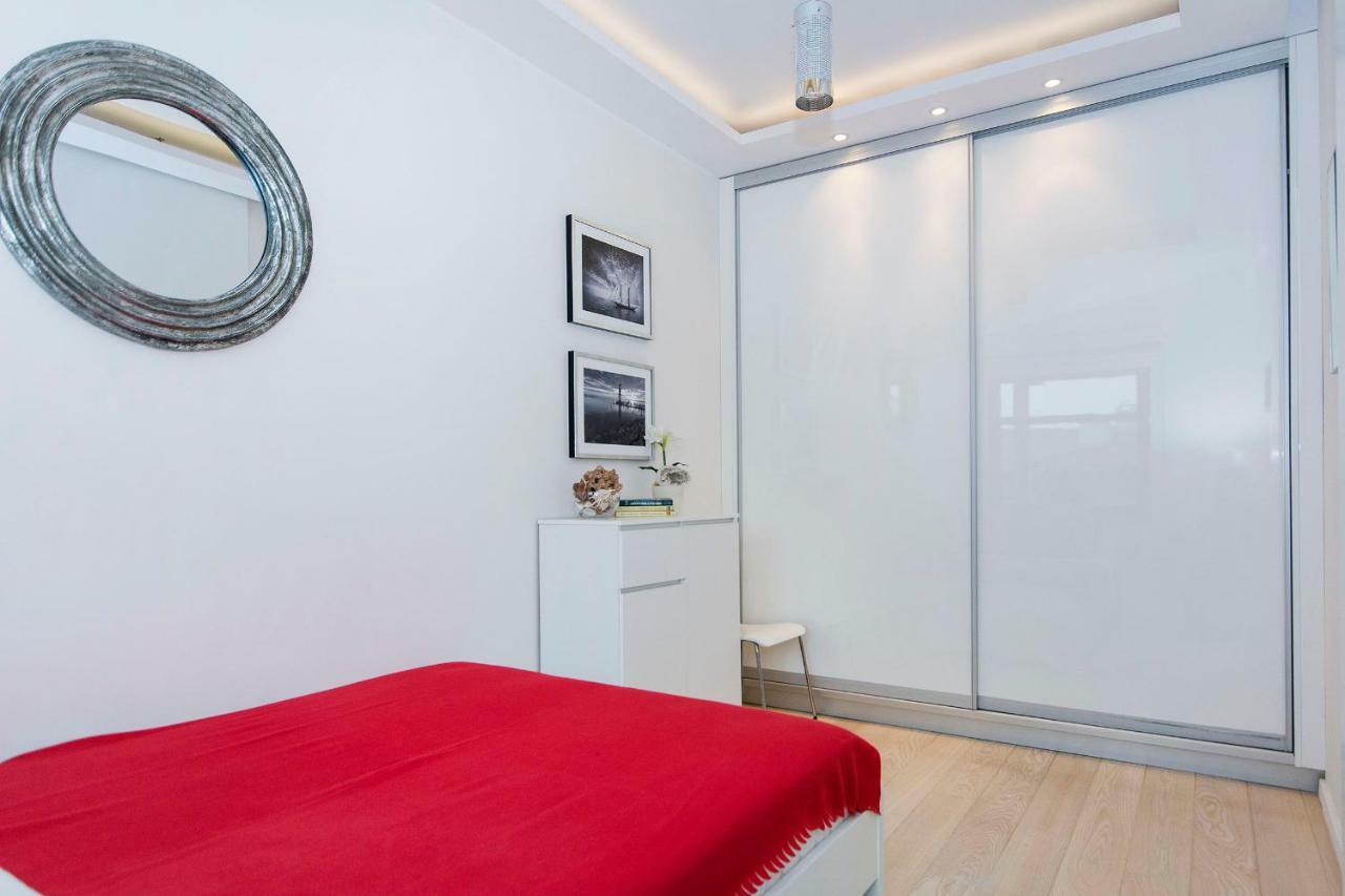 Ascot - Neptun Park By Oneapartments Danzica Esterno foto
